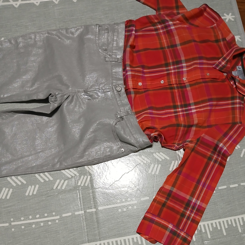 Andrew Charles Red Plaid Niña Button Down Shirt